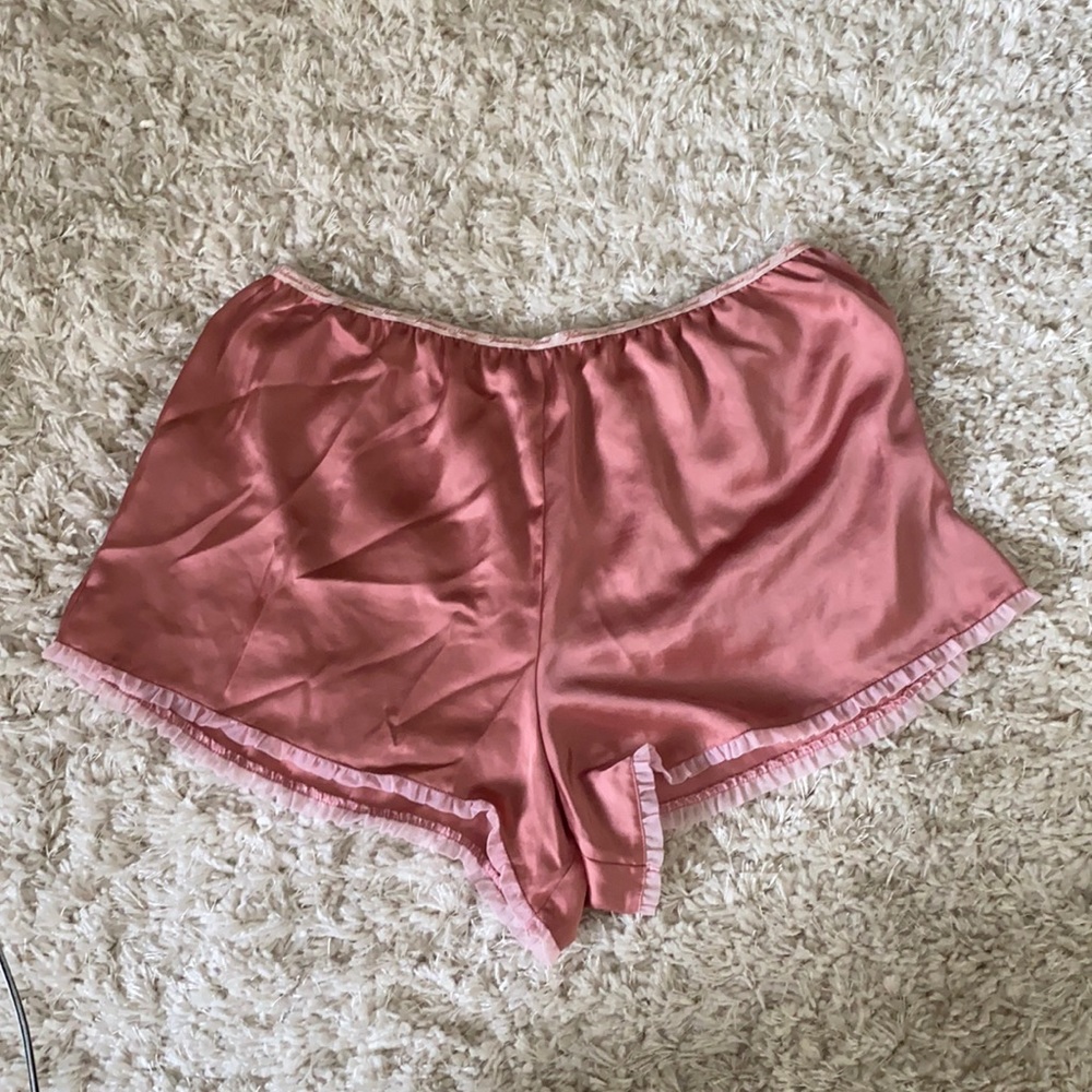 VS Silky Sleep Short